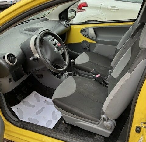 PEUGEOT 107  1.0 12v 68 complet
